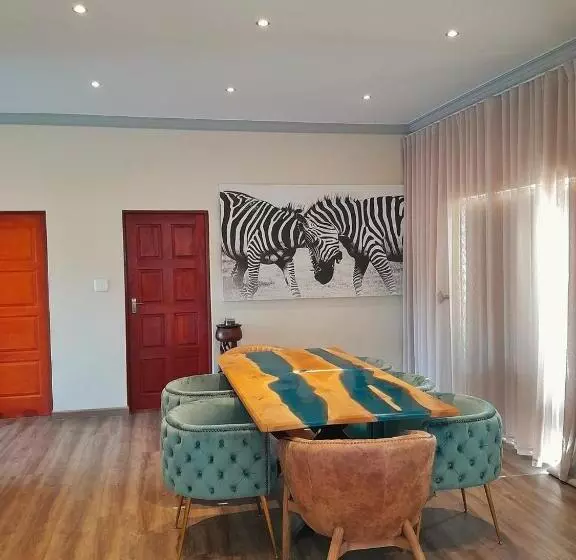 Majatalo Kameeldrift Waterfront Estate & Resort