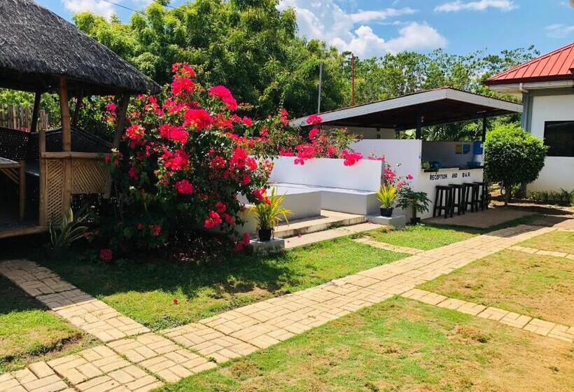 Pensió Paradise Beach Guest House