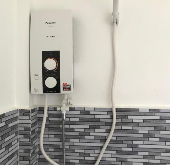 Pensió Paradise Beach Guest House