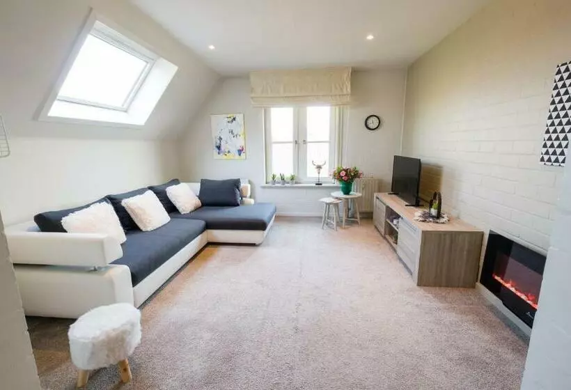 Majatalo Shamballa B & B/ Logies