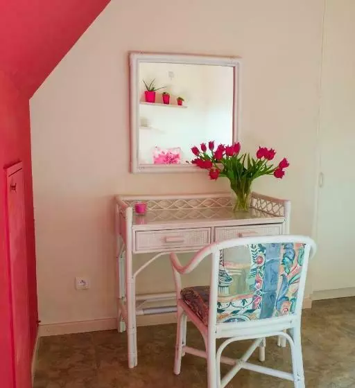 Majatalo Shamballa B & B/ Logies