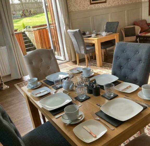 بنسيون Shorelands B&b