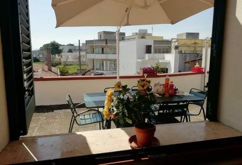 ペンション Specchia Terrazza&tavernetta Arcobaleno