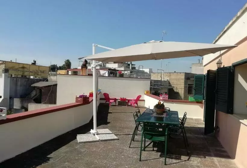 ペンション Specchia Terrazza&tavernetta Arcobaleno