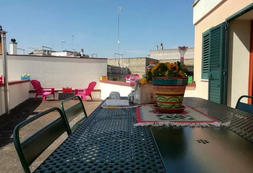 ペンション Specchia Terrazza&tavernetta Arcobaleno