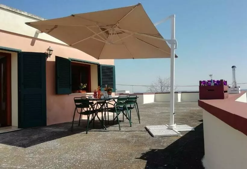ペンション Specchia Terrazza&tavernetta Arcobaleno
