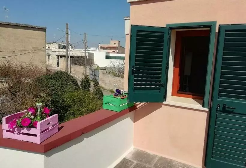 ペンション Specchia Terrazza&tavernetta Arcobaleno