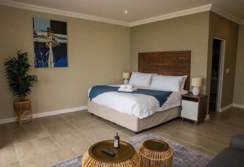 Пансион White Sands Self Catering Units