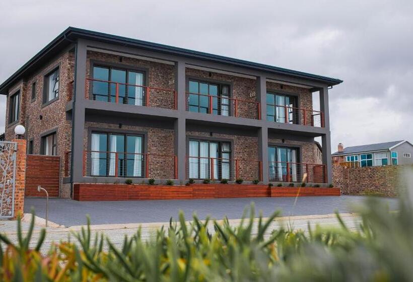 Пансион White Sands Self Catering Units