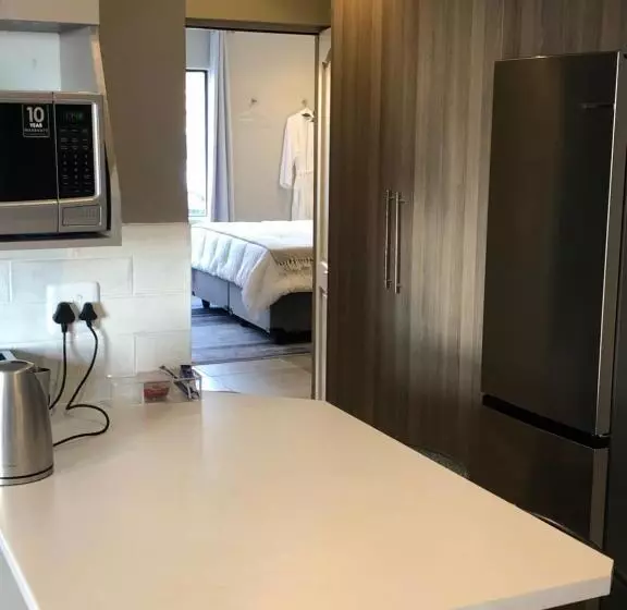 پانسیون White Sands Self Catering Units