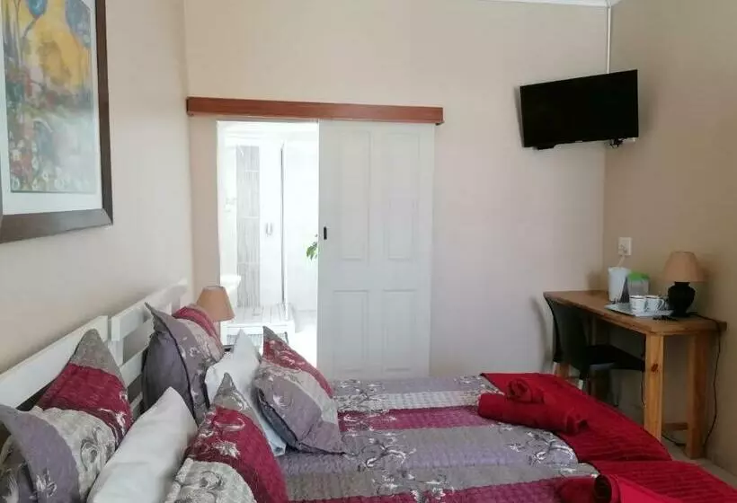 Majatalo Why Not Guesthouse