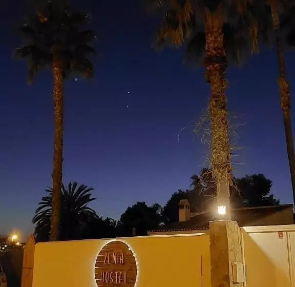 Zenia Hostel
