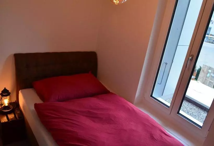 ホテル Guesthouse Meitschi Thun   Contactless Self Check In