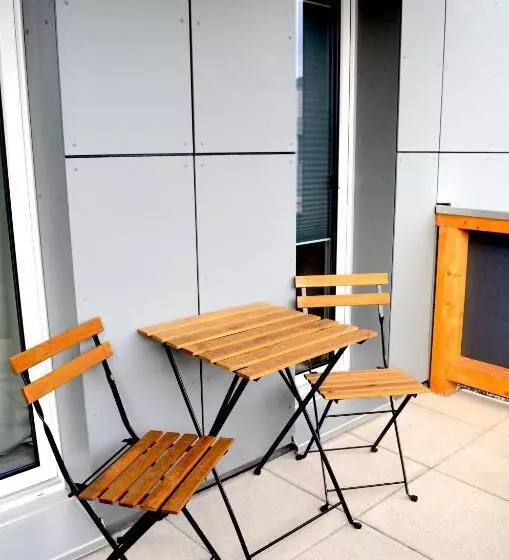 ホテル Guesthouse Meitschi Thun   Contactless Self Check In