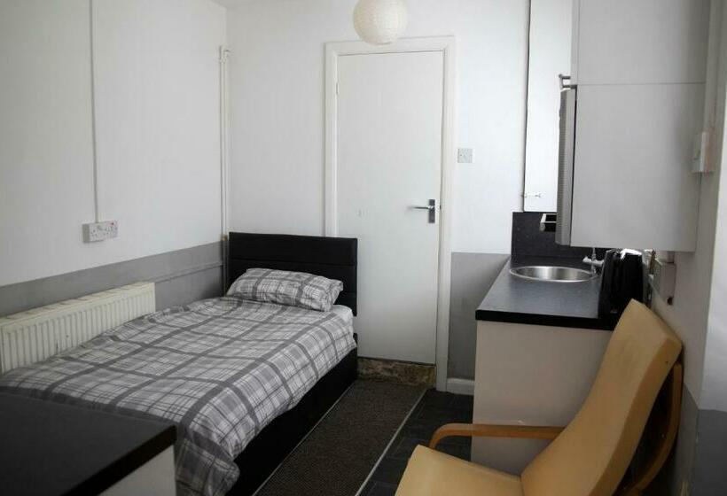 ペンション Bursar Street 19