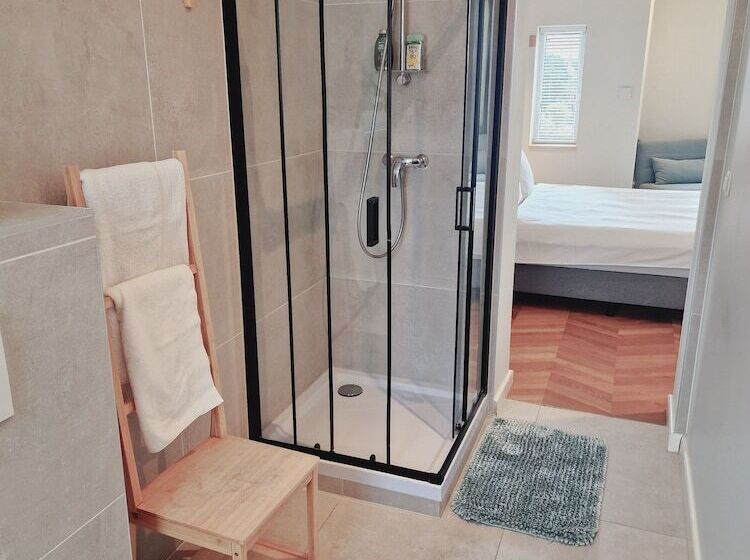 تختخواب و صبحانه Fáilte Muur