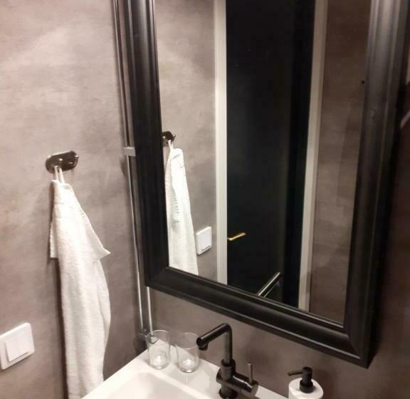 בית מלון כפרי L Greven