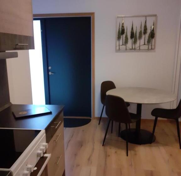 בית מלון כפרי L Greven