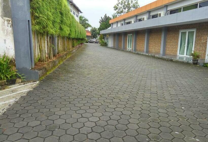 酒店 Wisma Sejahtera