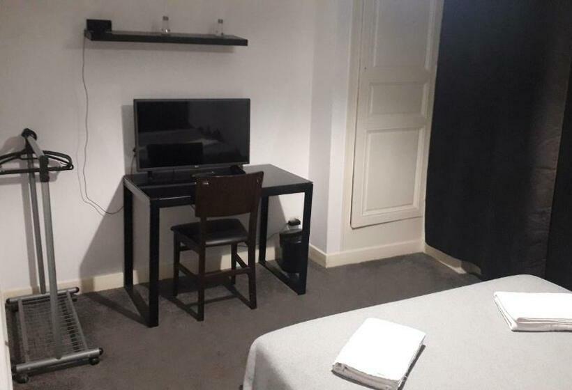 مبيت وإفطار Chambres D Hotes Centre Ville