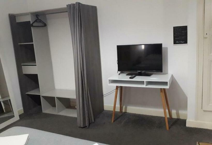 مبيت وإفطار Chambres D Hotes Centre Ville