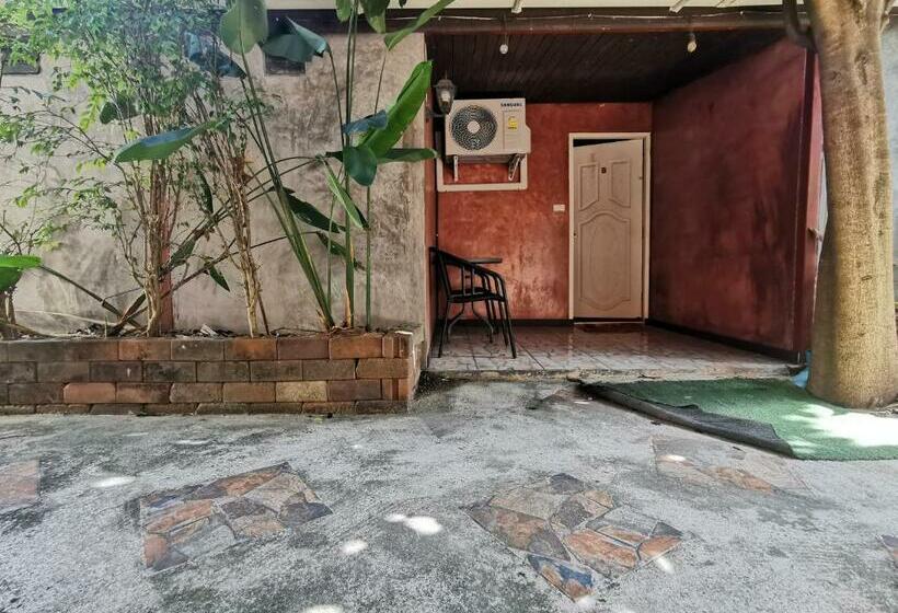 Szálloda Lek Homestay