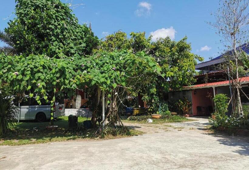 Szálloda Lek Homestay