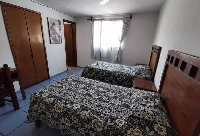 Hotelli Posadas Ocampo Rotamundos