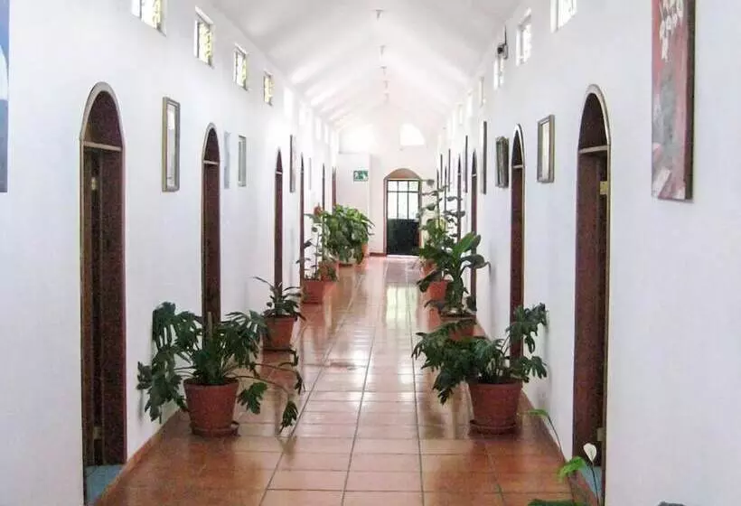 Hotelli Posadas Ocampo Rotamundos