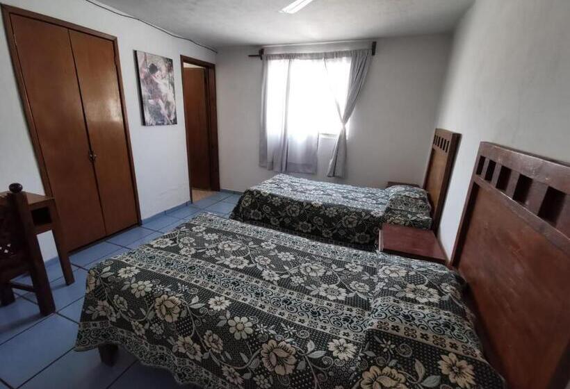 فندق Posadas Ocampo Rotamundos