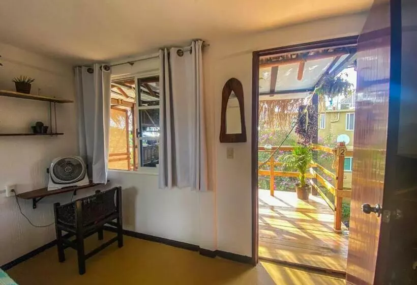 ホテル Shaka House