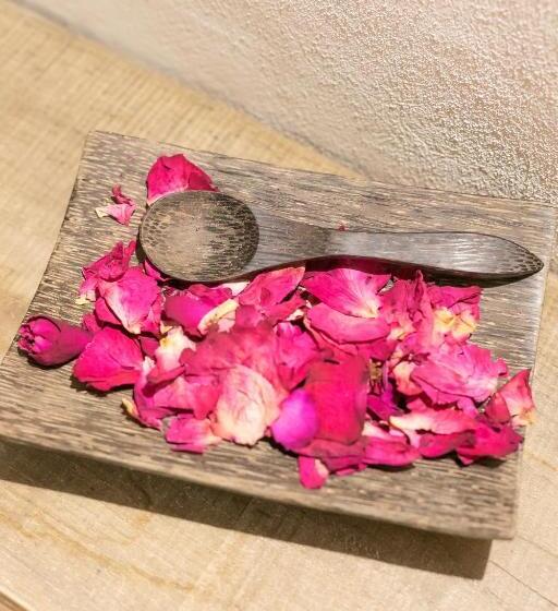 Пансион Opera Suites Il Sentiero Della Felicità