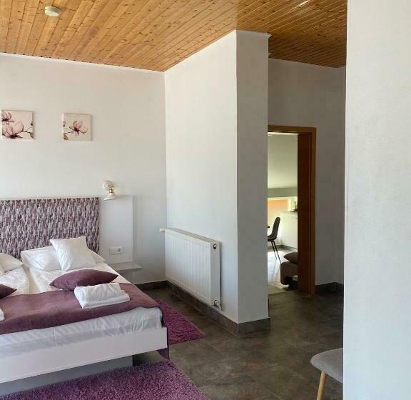 Red Family Apartments