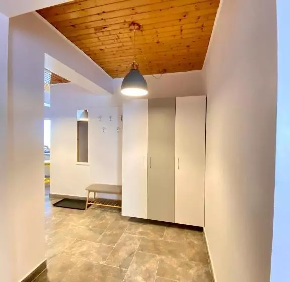 Red Family Apartments
