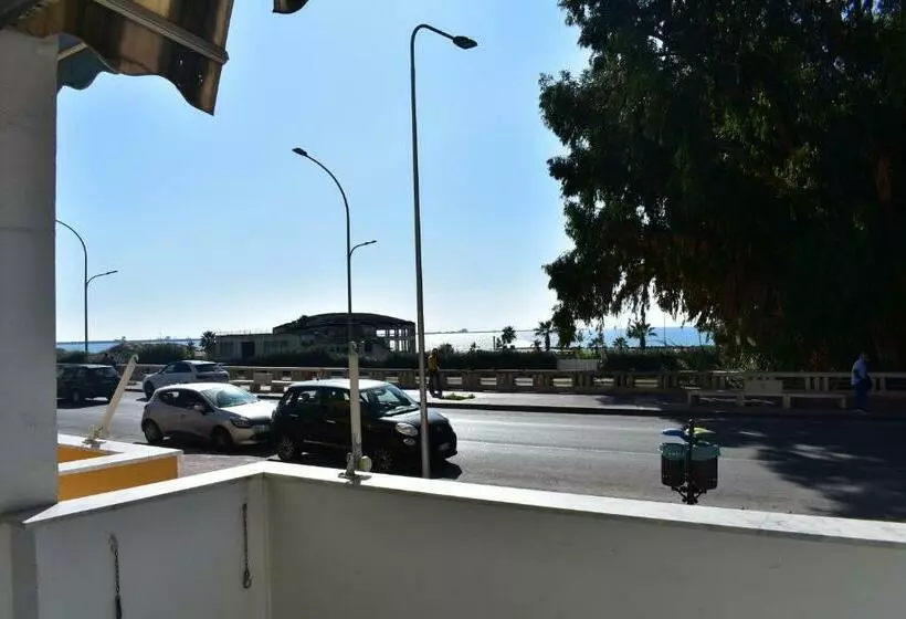 ベッドアンドブレックファースト In Riva Al Mare