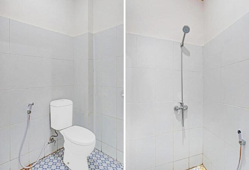 호텔 Oyo 90399 Box House