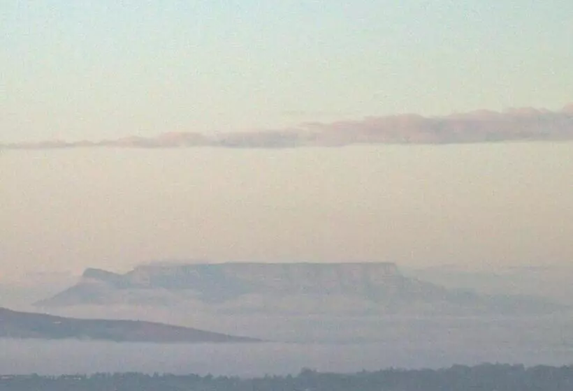 Majatalo Abbotts Hill