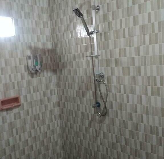 ペンション Bemo Villas & Pool