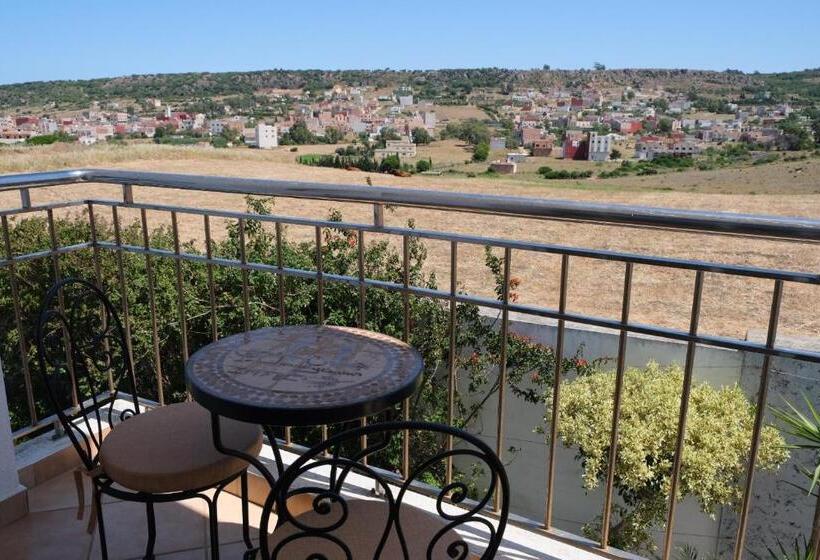 פנסיון Jnane Yemma