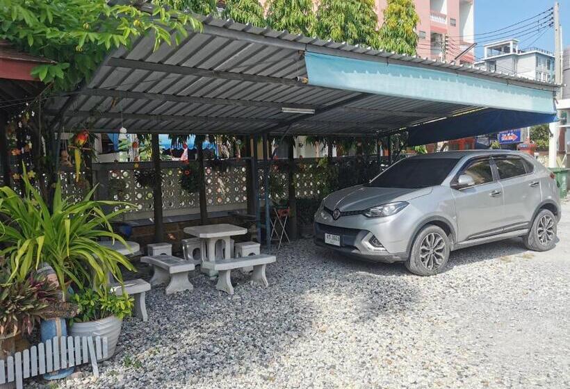 ペンション Samiya Guesthouse