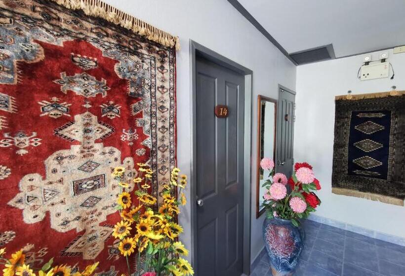 ペンション Samiya Guesthouse