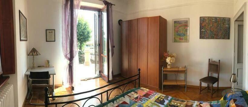 ペンション Elegante Appartamento