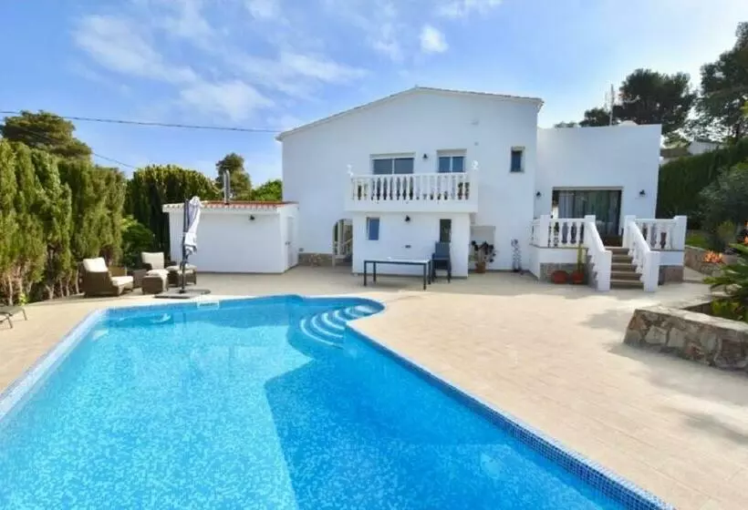 پانسیون Villa  Vista Javea   Home Away From Home