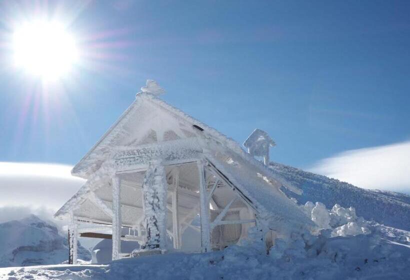 مبيت وإفطار Chalet Mirastelle