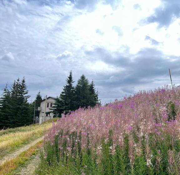 مبيت وإفطار Chalet Mirastelle