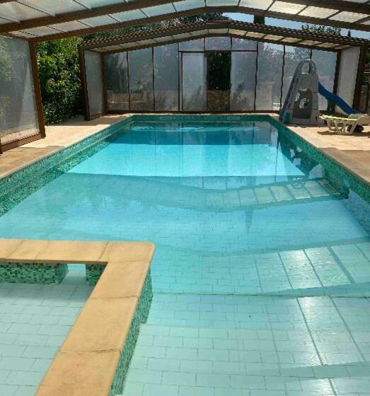 Pension Chambres Privées Dans Maison Avec Grand Parc Et Piscine Proche Via Rhona