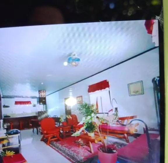 پانسیون Driscoll Xannon Guesthouse