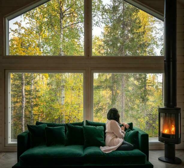 پانسیون Foxfires Mini Boutique