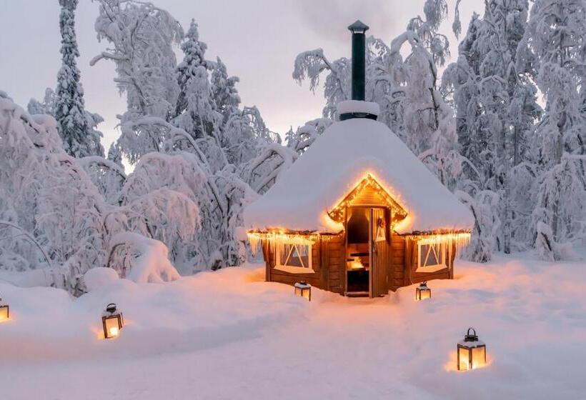 پانسیون Foxfires Mini Boutique