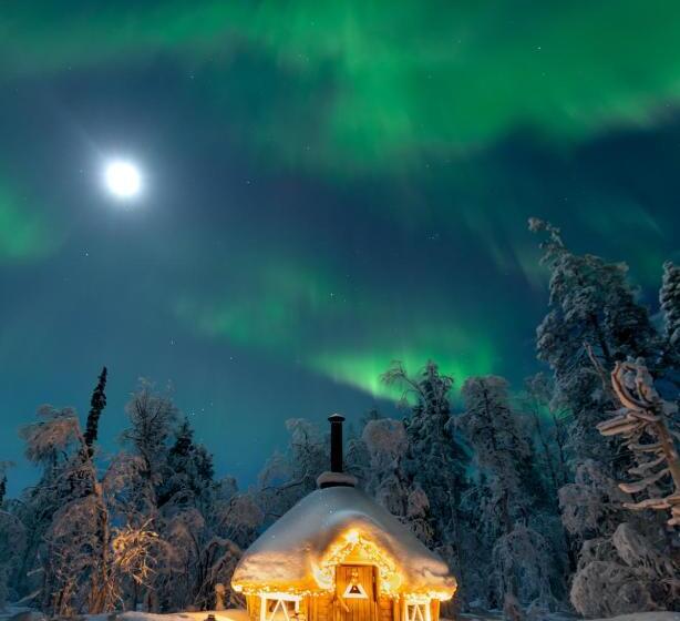 پانسیون Foxfires Mini Boutique